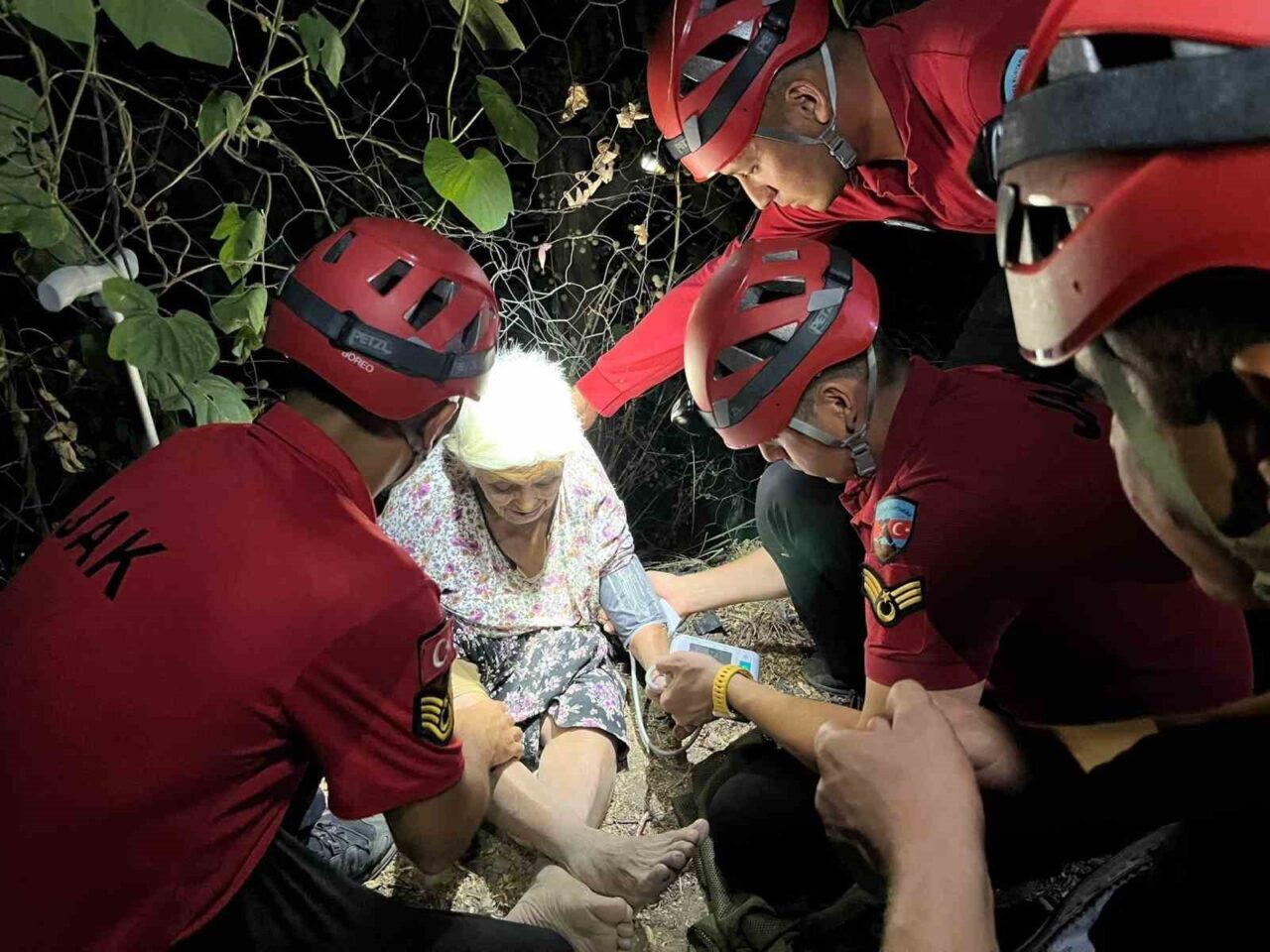 Aydın’ın İncirliova ilçesine bağlı Karabağ Mahallesi’nde kaybolan 86 yaşındaki Hayriye