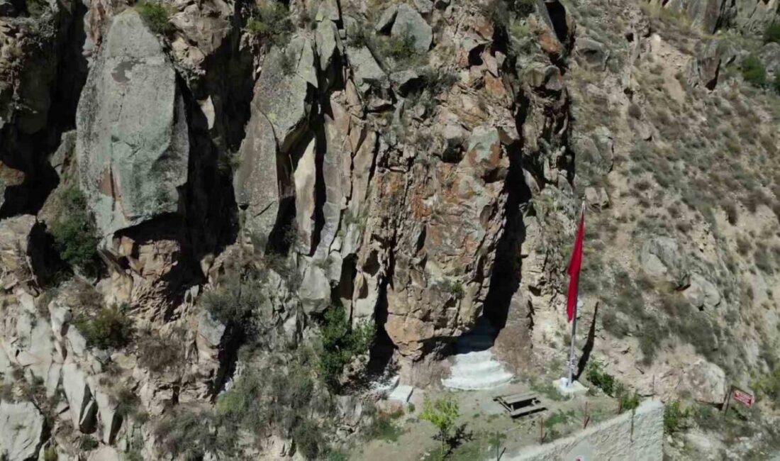 Erzurum’un Uzundere ilçesine bağlı Pehlivanlı Mahallesi’nde, eski adıyla Serdebe mevkiinde