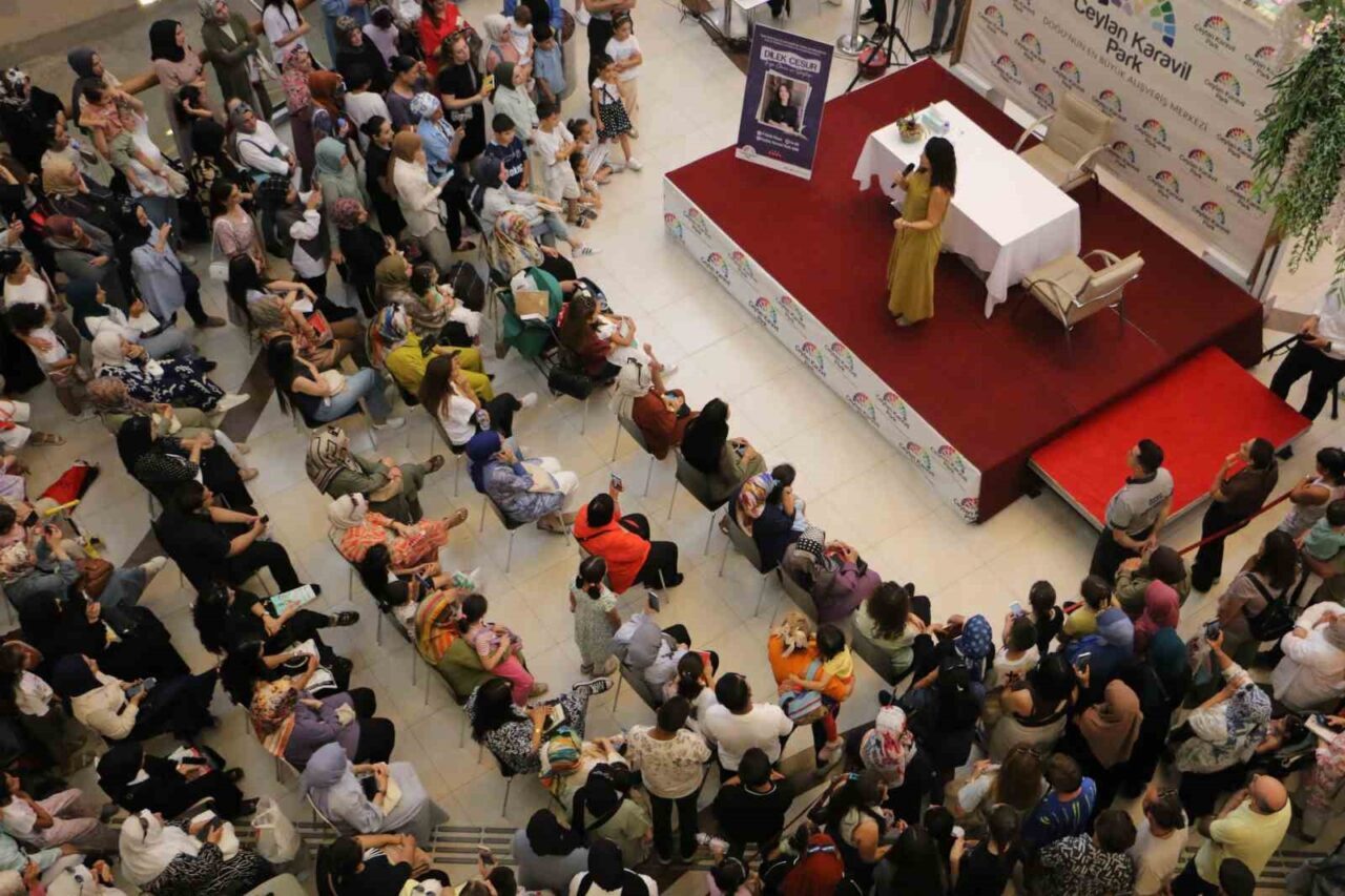 Yazar Dilek Cesur, Ceylan Karavil Park AVM’de imza günü ve