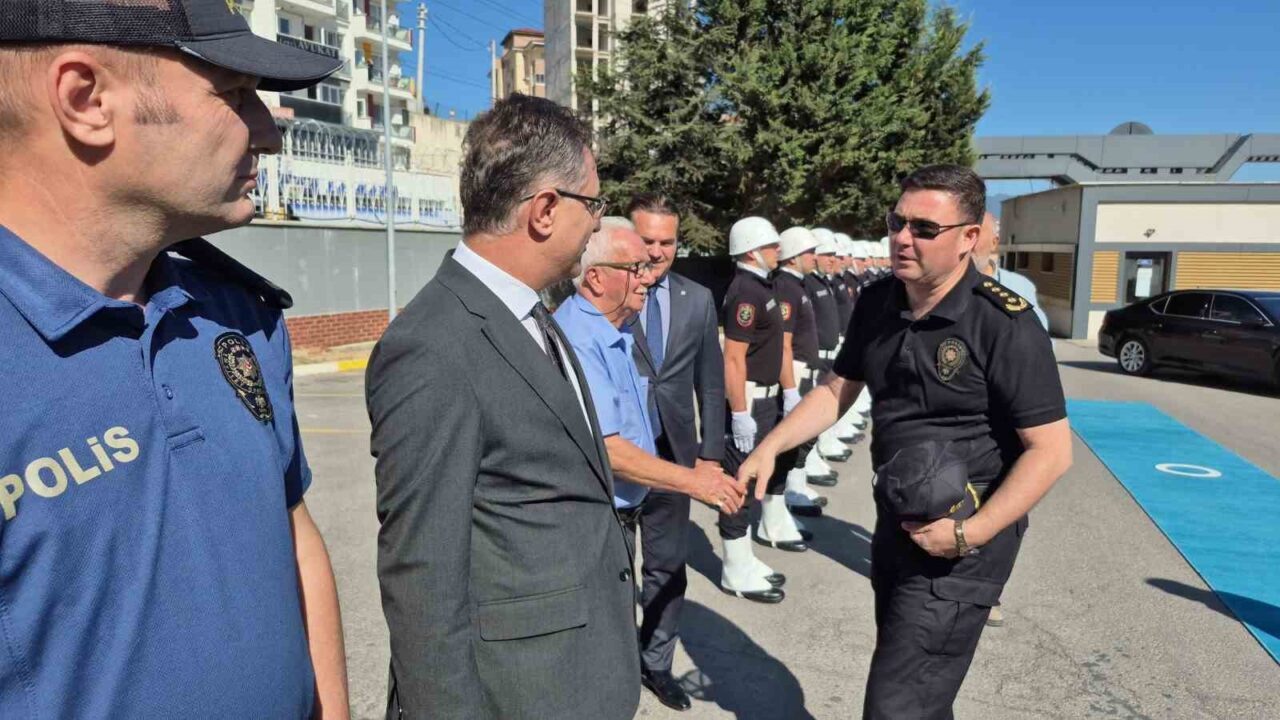 Bartın Emniyet Müdürü olarak atanan Hüseyin Adatepe, bugün göreve başladı.