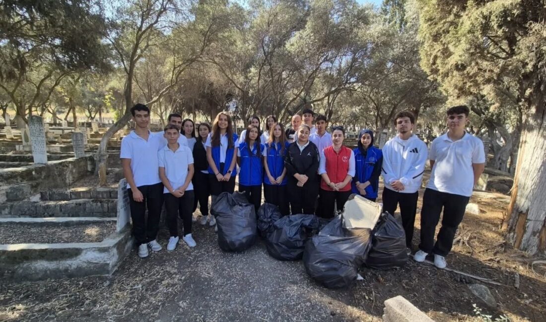 Aydın’ın Yenipazar ilçesinde gençler, ’Çevreme Duyarlıyım, Değerlerime Sahip Çıkıyorum’ projesi
