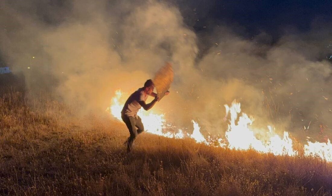Karabük’te yerleşim yerine yakın alanda çıkan anız yangını paniğe neden