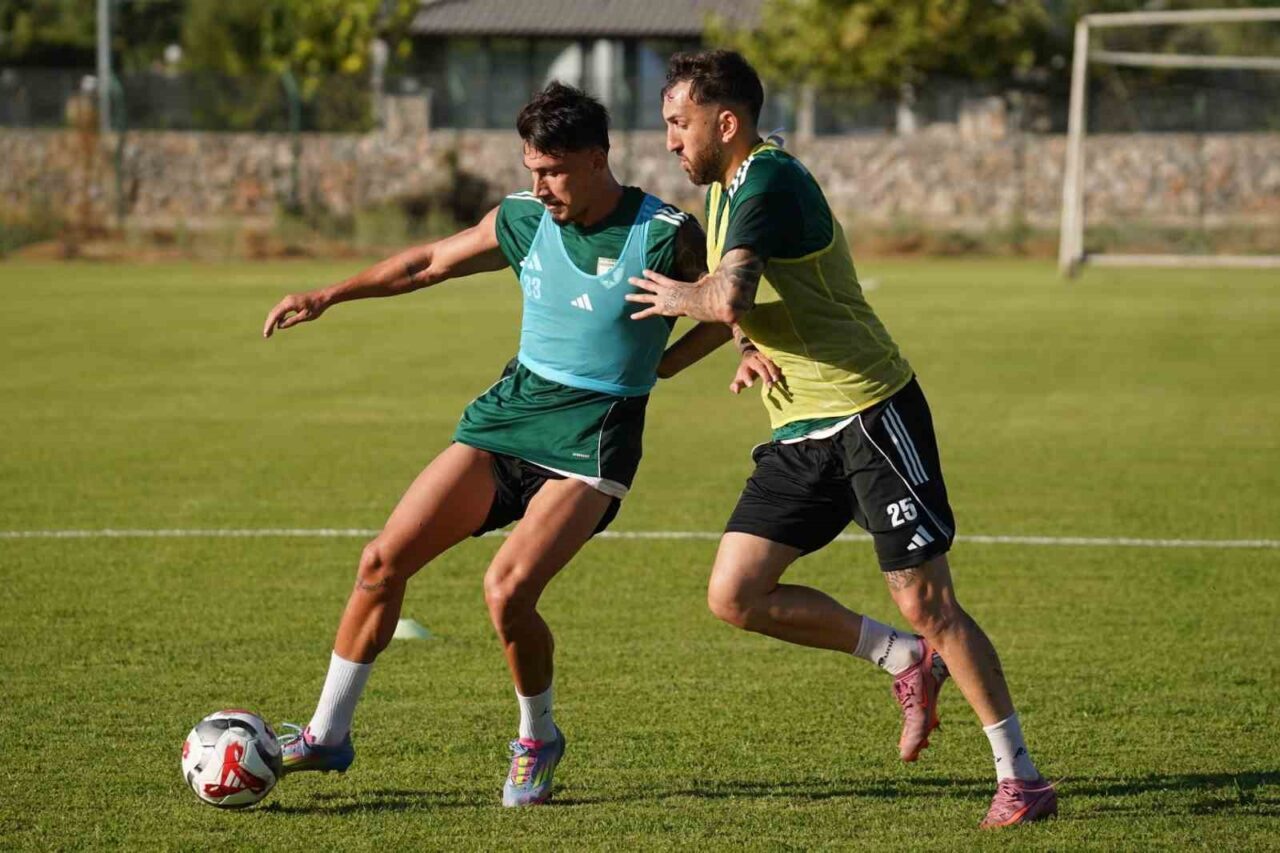 TFF 2. Lig Beyaz Grup’ta mücadele eden Muğlaspor, Ziraat Türkiye