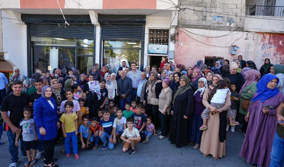 Şehitkamil Belediye Başkanı Umut Yılmaz, Çıksorut Mahallesi’nde kadınlarla bir araya