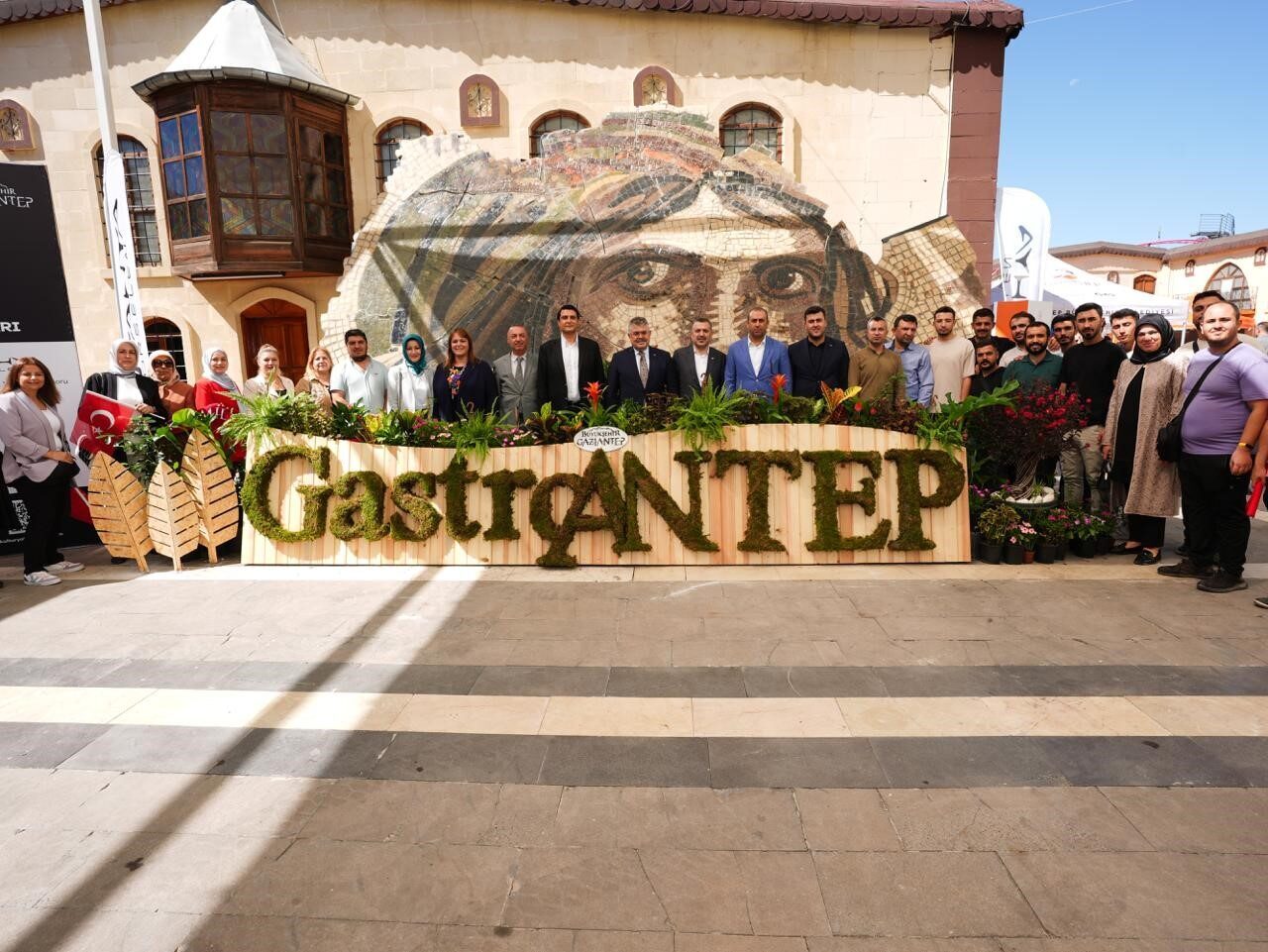 Şehitkamil Belediye Başkanı Umut Yılmaz, AK Parti Kocaeli Milletvekili Veysel