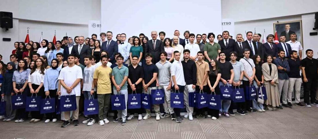 Bursa Valiliği himayesinde Bursa Ticaret ve Sanayi Odası (BTSO) ve