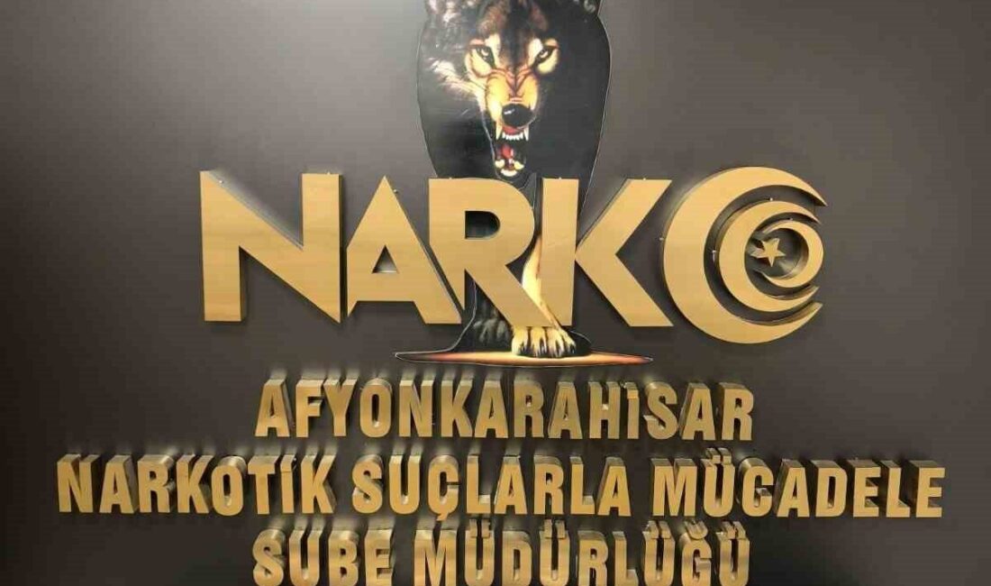 Afyonkarahisar’da yolcu otobüsünde bavulunda 600 kilogram uyuşturucu yapılabilecek hammadde ile