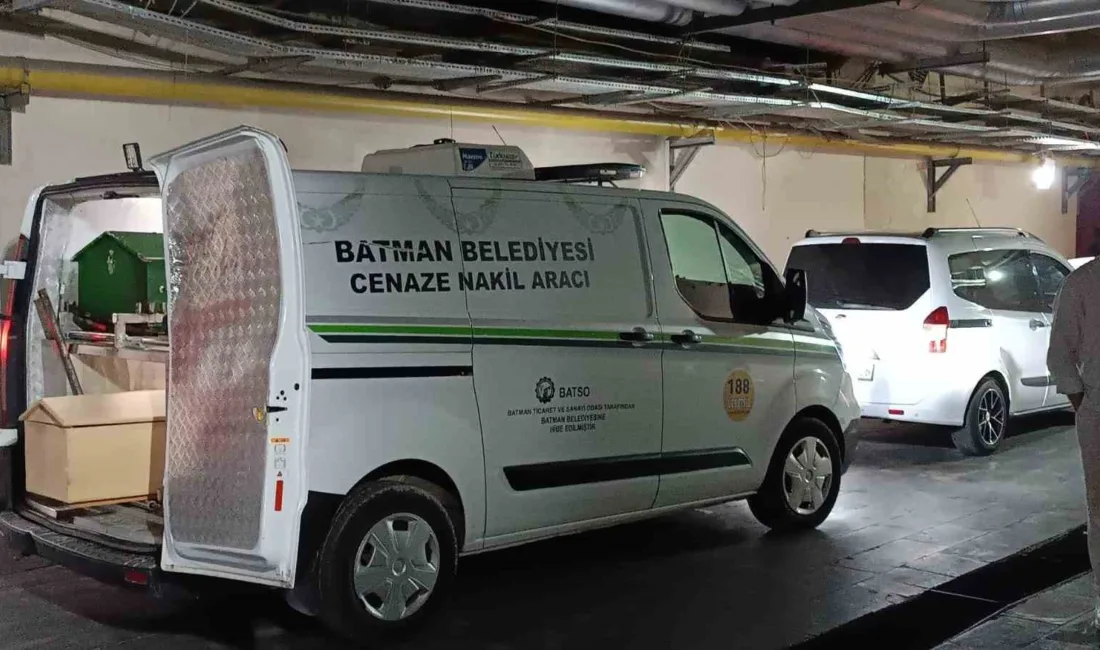 Batman’da yolun karşısına geçmek isterken aracın çarptığı yaşlı adam hayatını