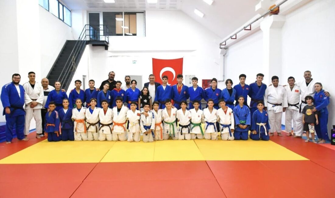 Yunusemre Belediyespor’un judocuları, 2025 yılında tüm yaş gruplarında yapılan Türkiye
