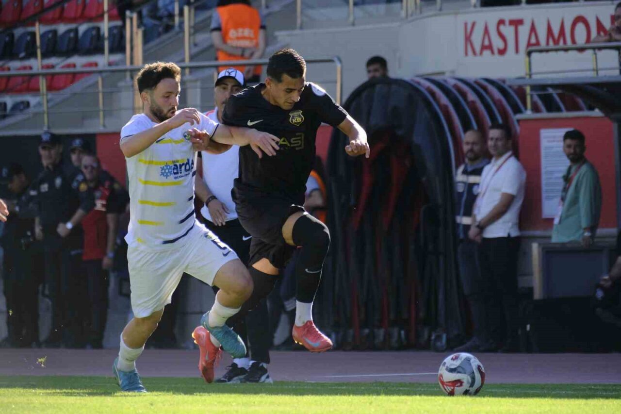 Ziraat Türkiye Kupası 2. tur karşılaşmasında Kastamonuspor, evinde penaltı atışları