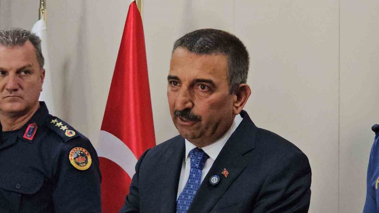 Zonguldak Valisi Osman Hacıbektaşoğlu, 2025-2026 eğitim öğretim yılı öncesi yapılan