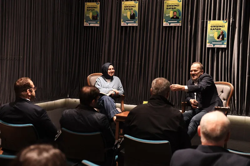 Osmangazi Belediyesi, gençlerin girişimcilik alanında farkındalık kazanmalarını amaçlayan söyleşilerine bir