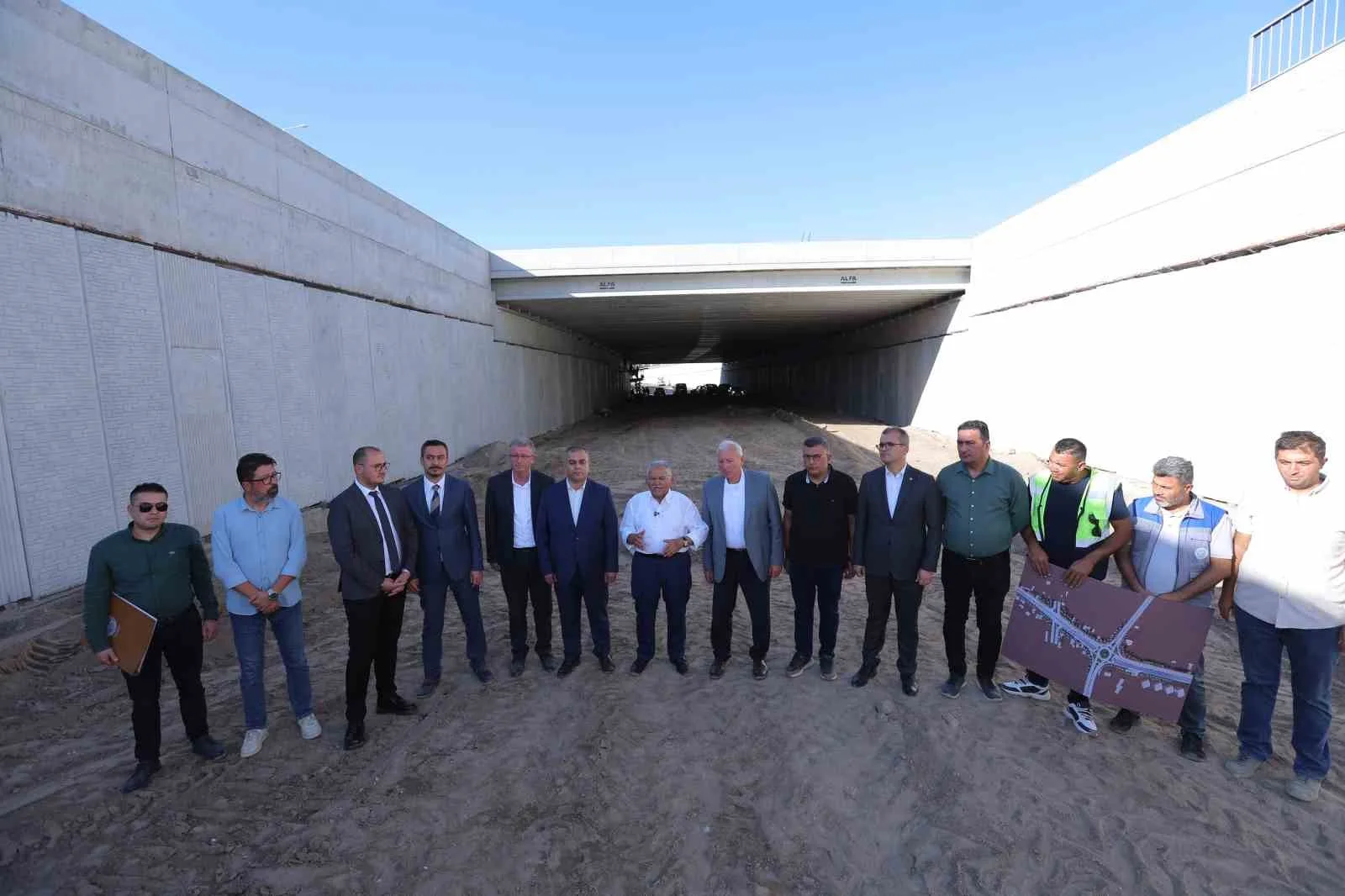 Kayseri Büyükşehir Belediye Başkanı Dr. Memduh Büyükkılıç, çalışmaları hummalı şekilde