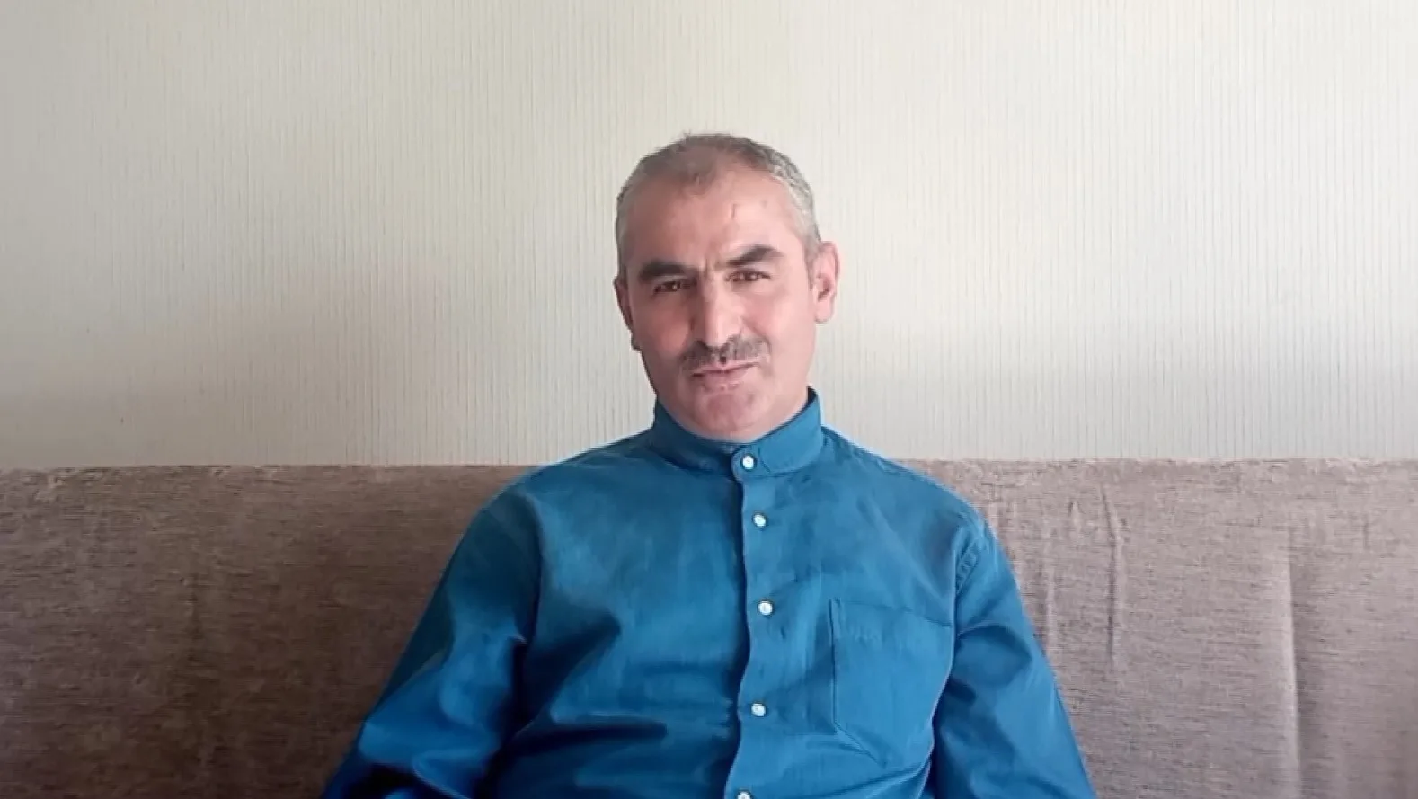 Ankara’da yaşayan Abdülmetin Çökmez, hurda buzdolaplarına motor taktırarak yaptığı kayıkla