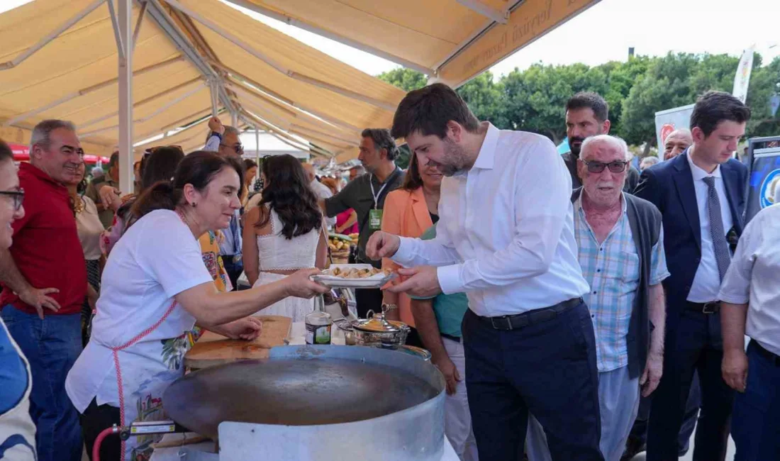 Uluslararası Tarsus Sarıulak Zeytin Festivali, yöresel tatlardan konserlere uzanan zengin