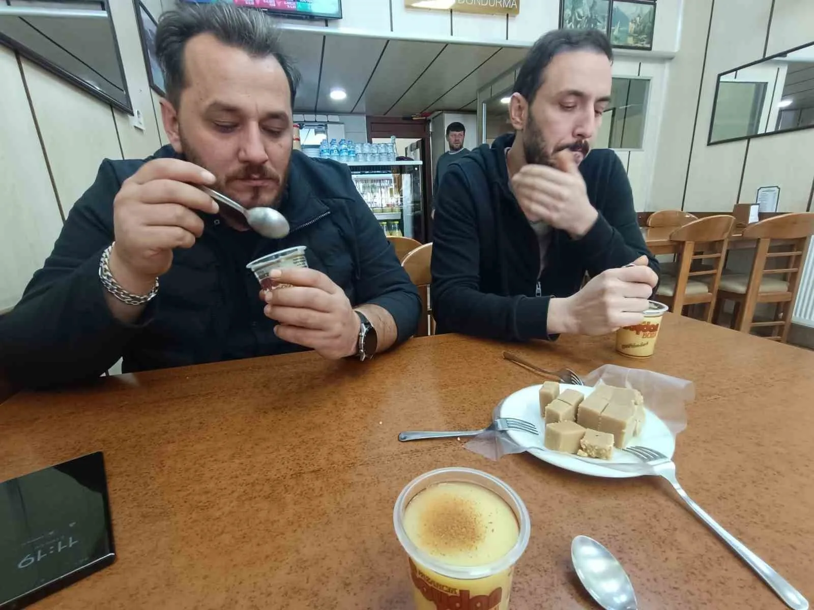 Bilecik’in Pazaryeri ilçesinde 4 kuşaktır geleneksel yöntemlerle boza üretimi yapan