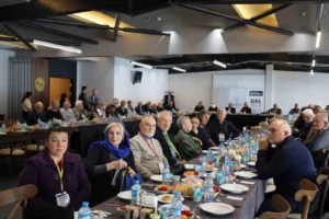 Kocaeli’de, 60 yıl önce sanat okulundan mezun olanlar yeniden bir