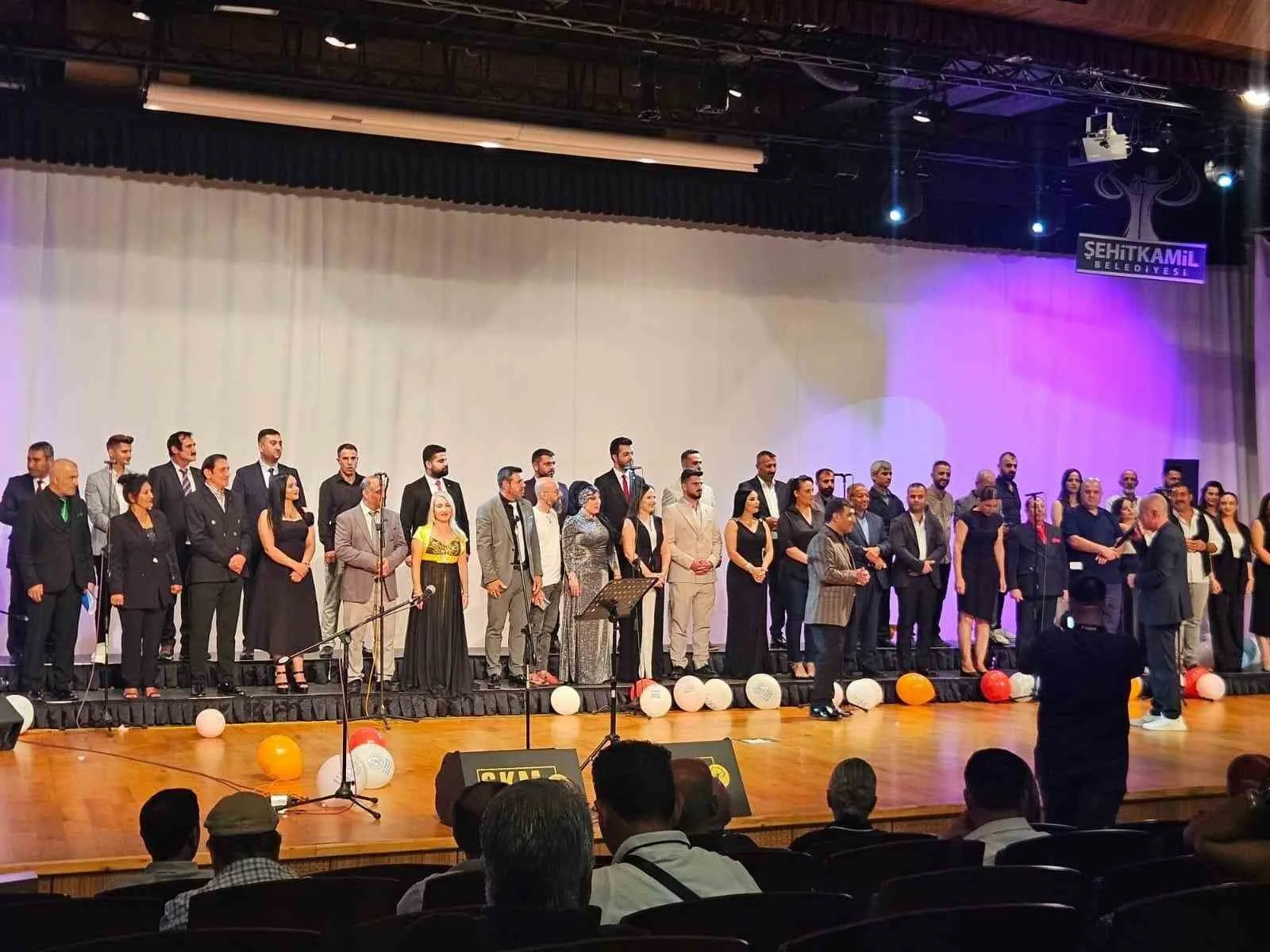 Müzisyenler ve Sanatçılar Federasyonu’na (MÜZSAN) bağlı 81 ilden 81 sanatçı,