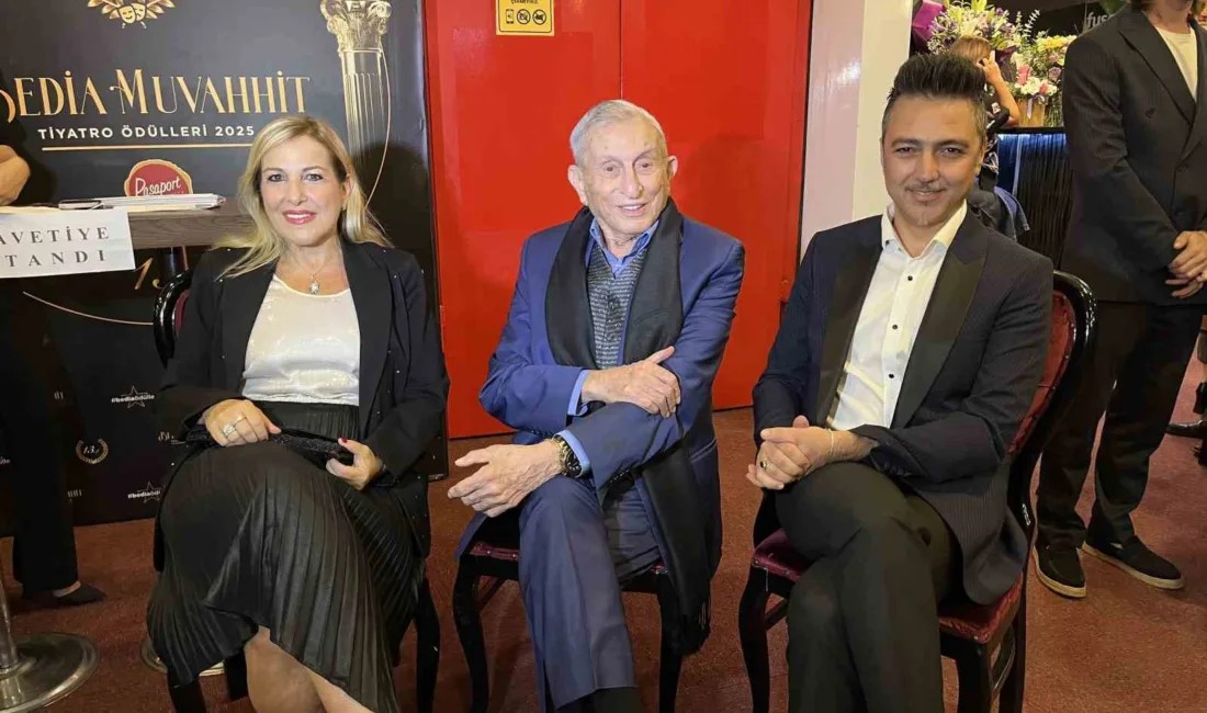 Tiyatro efsanesi Haldun Dormen, 98 yaşında yönetmen koltuğuna oturarak ’Hisseli