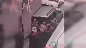 İstanbul’un Esenyurt ilçesinde yol ortasına park edilen araç nedeniyle çıkan