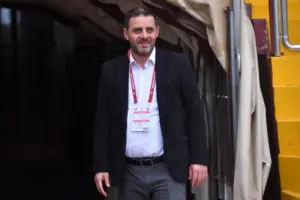 Sultan Su İnegölspor, Kınık Maden Suları İnegöl İlçe Stadı’nda oynanan