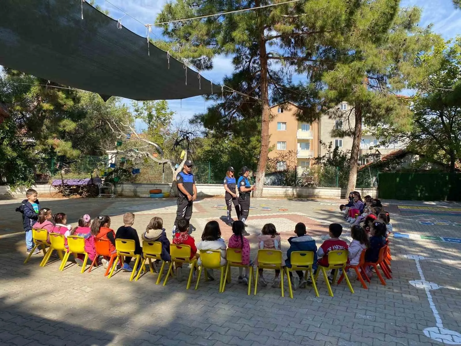 Toplum Destekli Polislik ve Narkotik ekipleri, Acıpayam Anaokulunda 153 minik