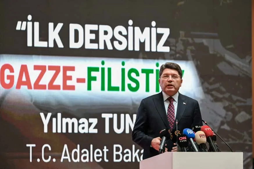 Adalet Bakanı Yılmaz Tunç, Filistin meselesine ilişkin, “Ateşkes anlaşması imzalandı.