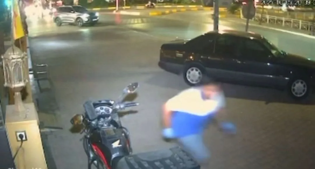 Adana’da dün akşam 16 yaşındaki şüphelinin bir pastaneye attığı pimi