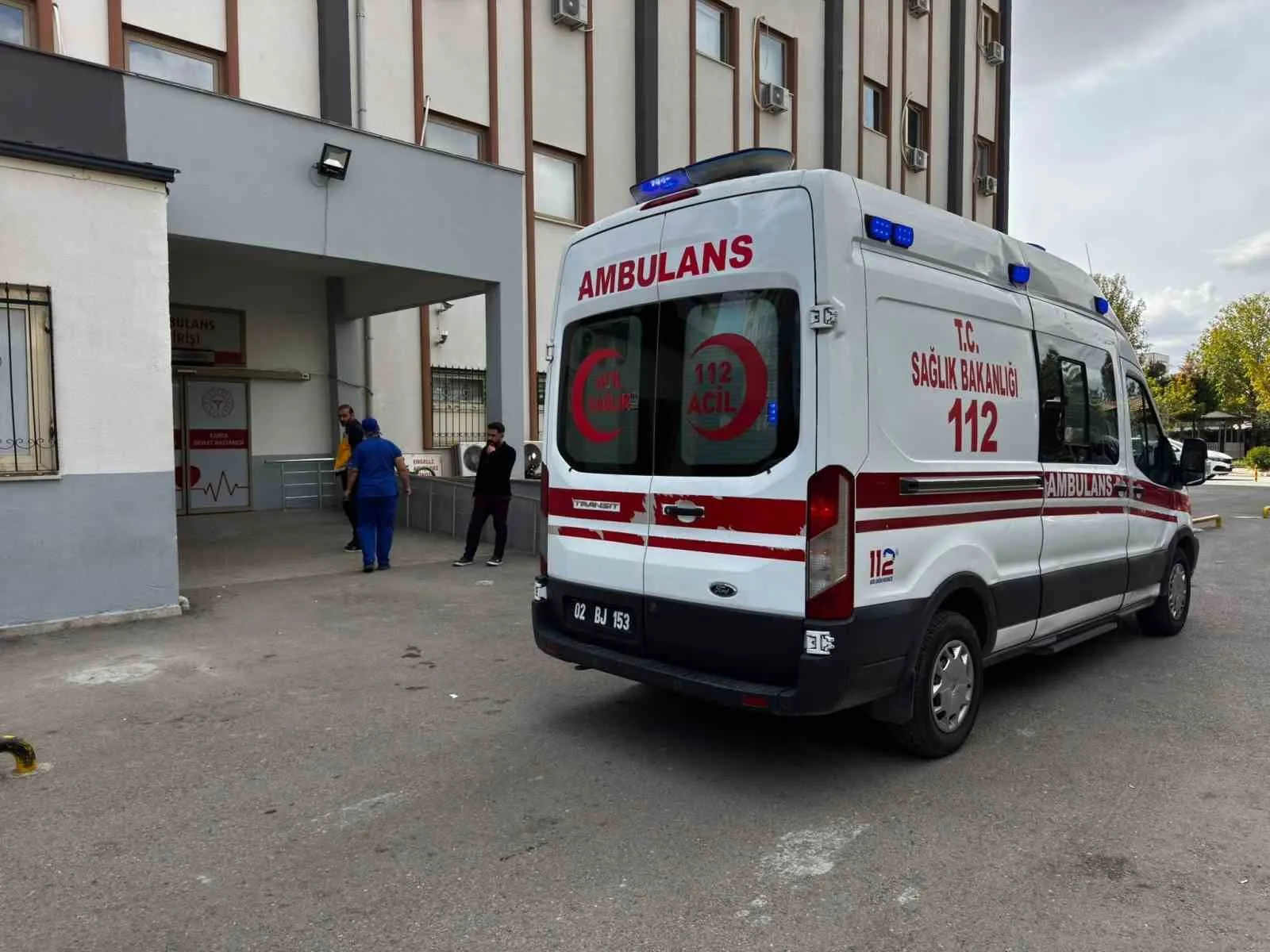 Adıyaman’ın Kahta ilçesinde, iki grup arasında çıkan kavgada bir kişi