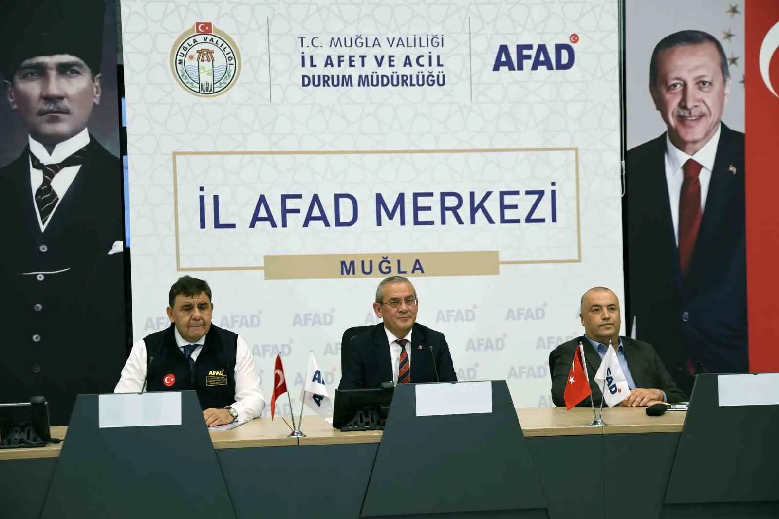 Muğla İl Risk Azaltma Planı toplantısı Vali Vekili Mehmet Eriş