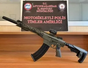 Afyonkarahisar’da son bir haftada polis tarafından gerçekleştirilen denetimlerde çok sayıda