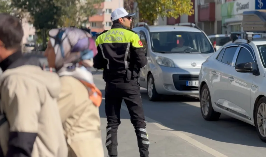 Ağrı İl Emniyet Müdürlüğü ekipleri, vatandaşların huzur ve güvenliği için