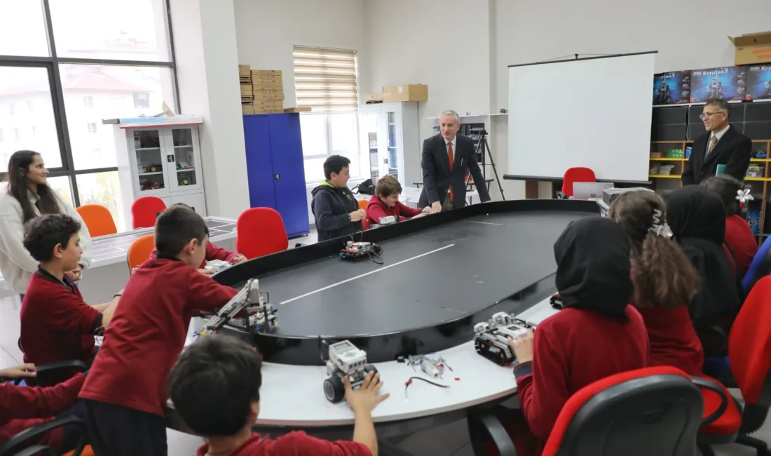 Ağrı’da öğrencilerin erken yaşta kodlama, yazılım ve teknoloji alanlarında yetkin