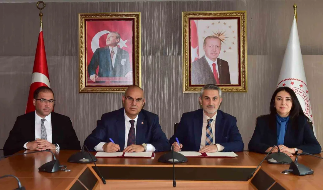 Ağrı’da gençlerin spor alanındaki imkanlarını artıracak yeni yatırımlar için protokol