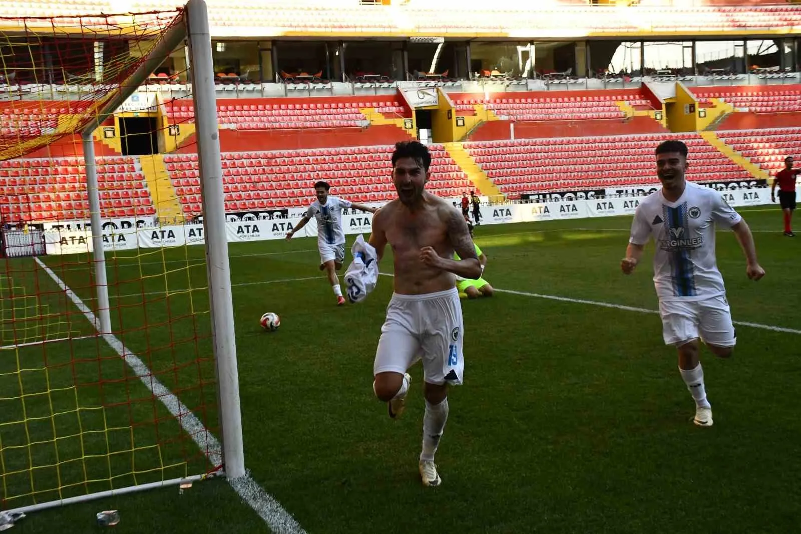 TFF 3. Lig 2.Grup ekiplerinden Erciyes 38 FK’nin sağ bek