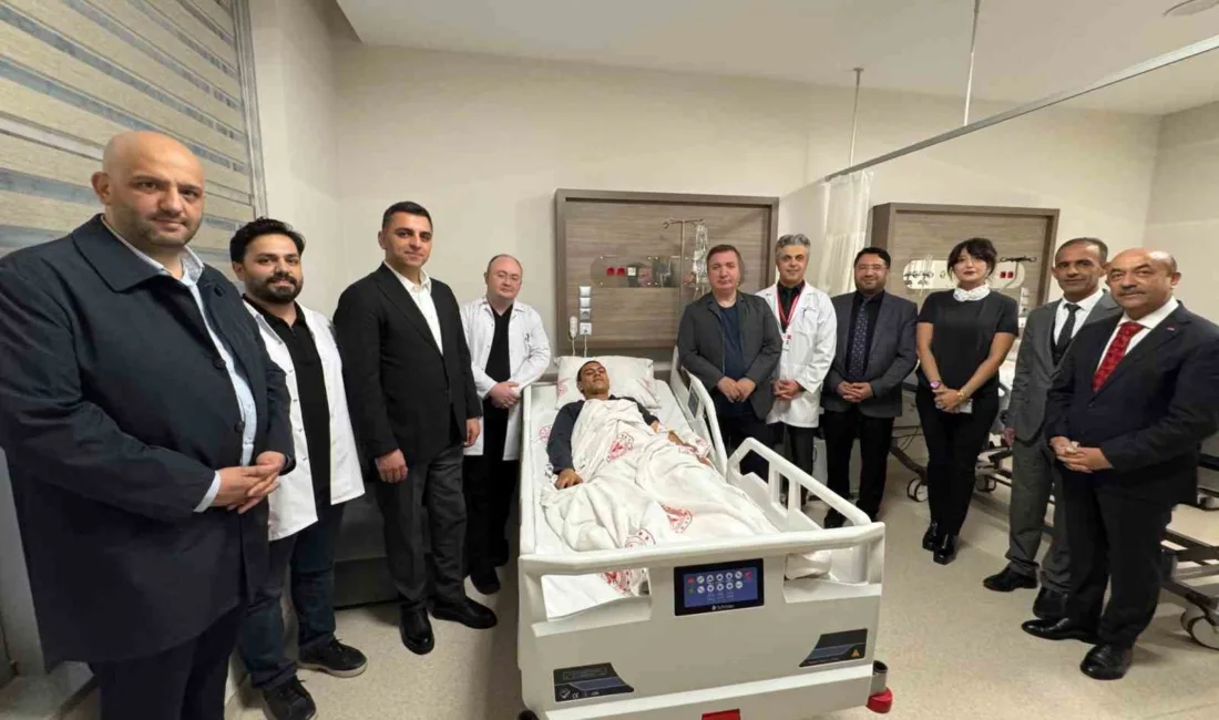 Erzincan Valisi Hamza Aydoğdu, apandisit rahatsızlığı nedeniyle Erzincan Binali Yıldırım