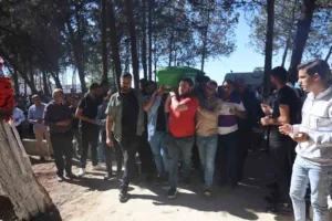 Hatay’ın Reyhanlı ilçesinde tırla çarpışıp takla atan otomobilin 27 yaşındaki