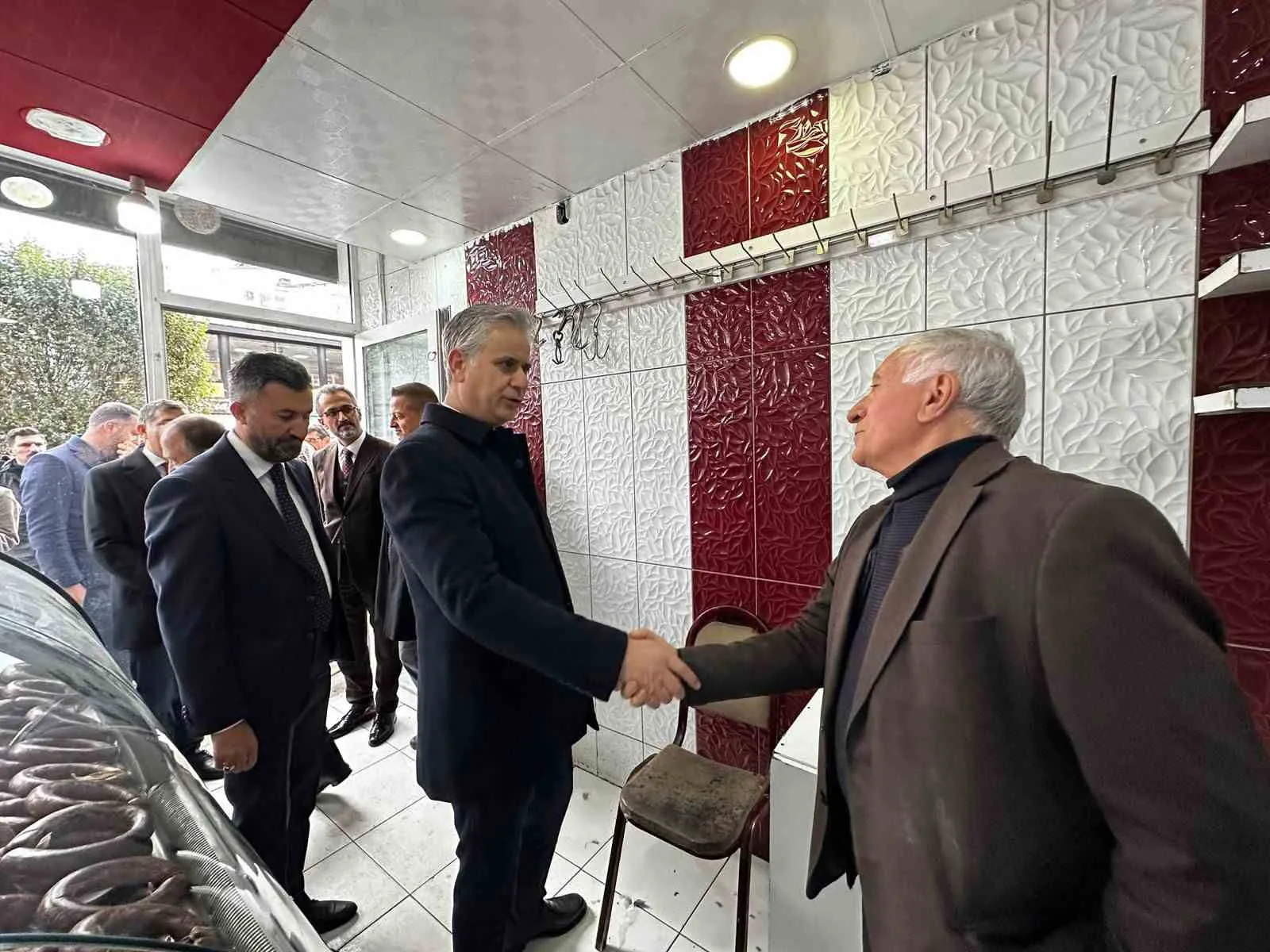 AK Parti Genel Başkan Yardımcısı ve İnsan Hakları Başkanı Prof.