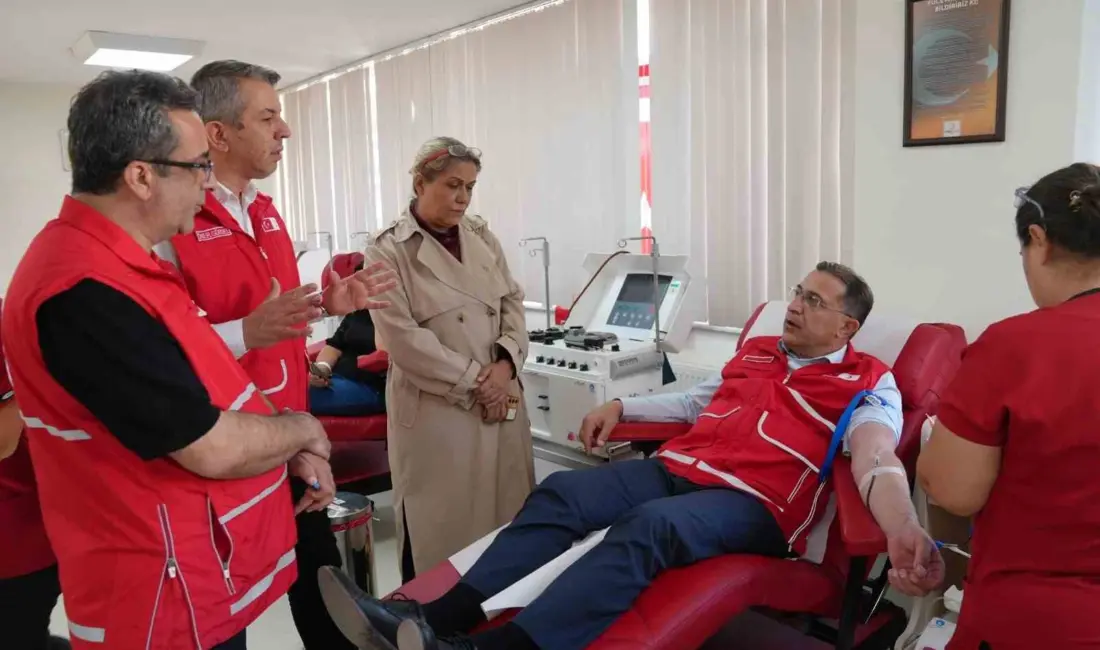 AK Parti Manisa İl Başkanlığı, Kızılay Haftası kapsamında kan bağışı