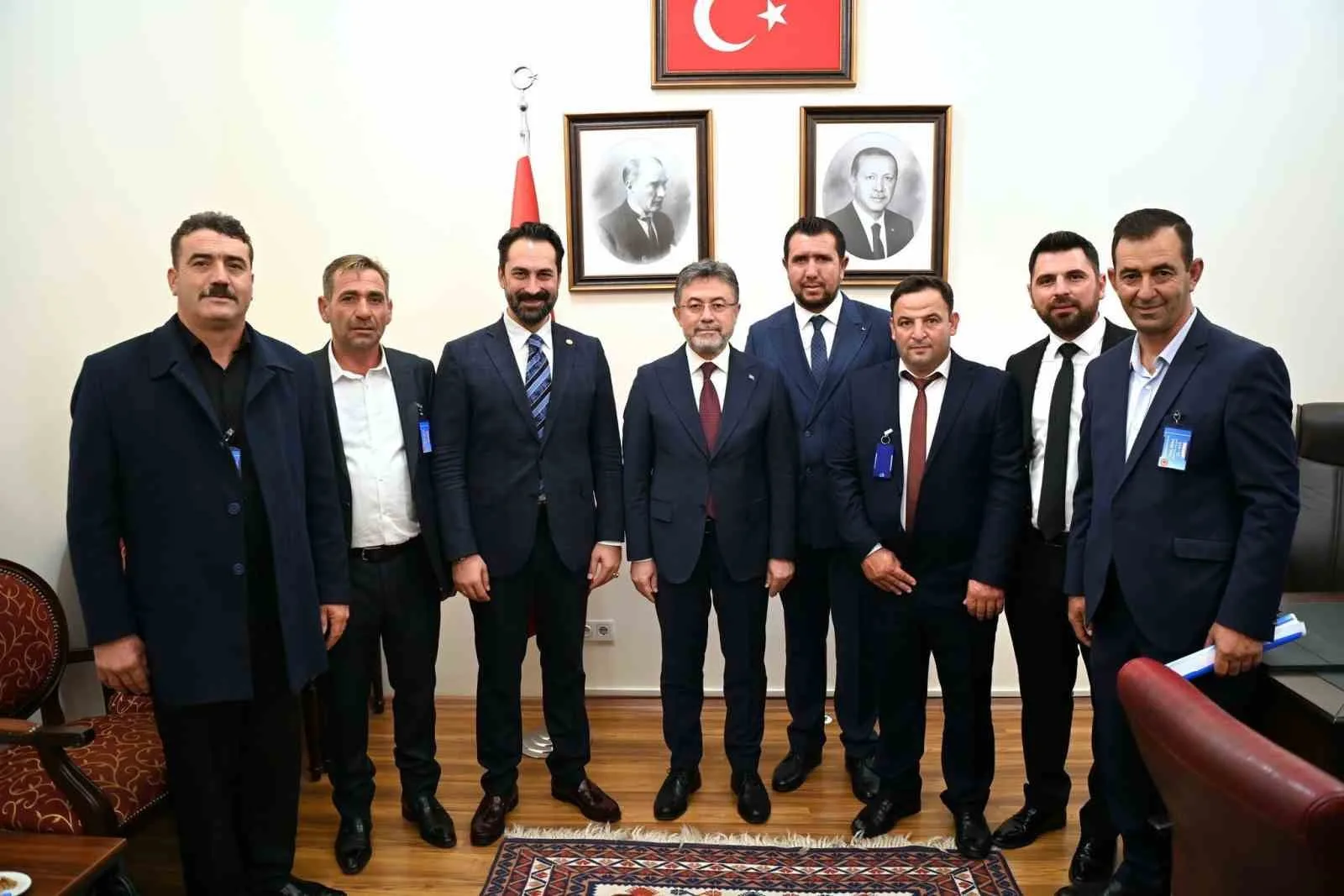 AK Parti MKYK Üyesi ve Manisa Milletvekili Ahmet Mücahit Arınç,