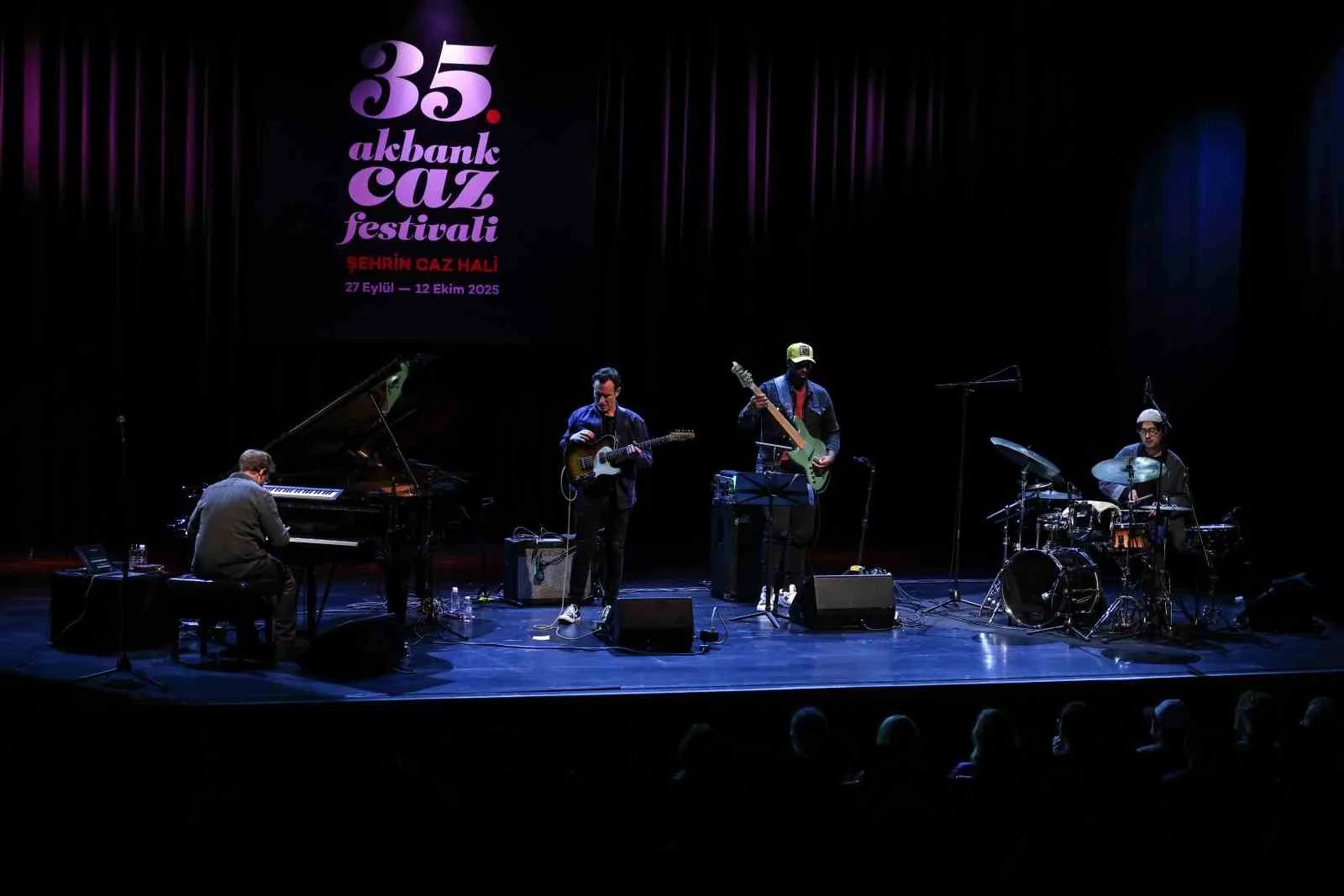 Türkiye’nin en köklü caz festivallerinden Akbank Caz Festivali, bu yıl