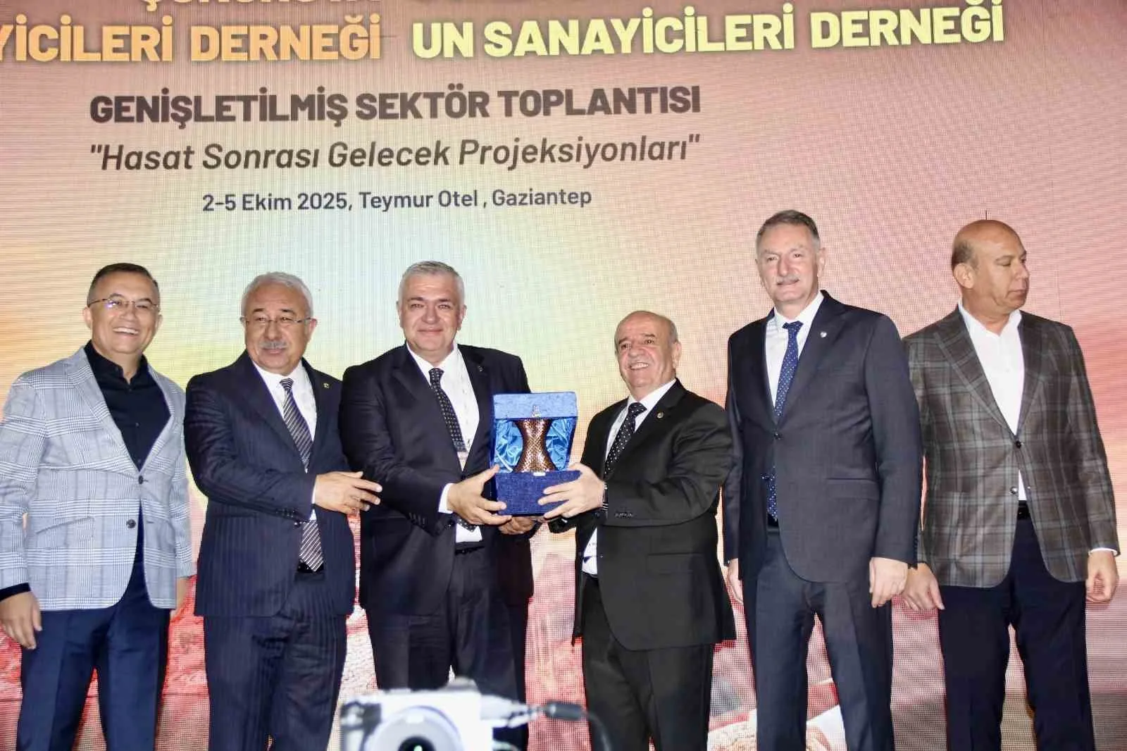 Gaziantep Ticaret Borsası (GTB) Yönetim Kurulu Başkanı Mehmet Akıncı, un