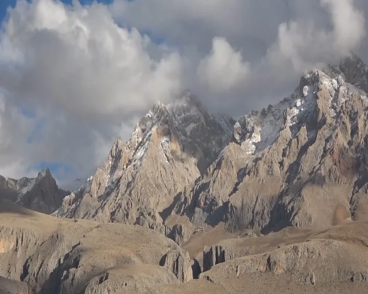 Niğde’nin Çamardı ilçesinde bulunan Demirkazık Dağı’nda tırmanış yapan grubun tipi