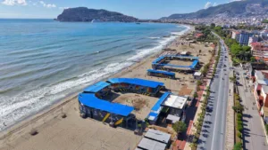 Alanya Belediyesi tarafından yaz sezonu başında kente kazandırılan Alanya Uluslararası