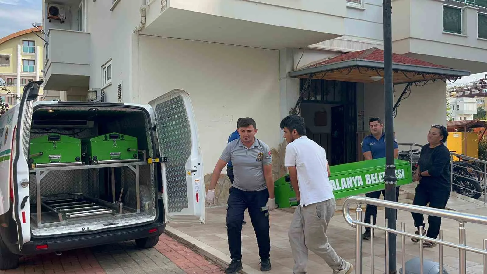 Antalya’nın Alanya ilçesinde yerleşik olarak yaşayan Sırbistan uyruklu 74 yaşındaki