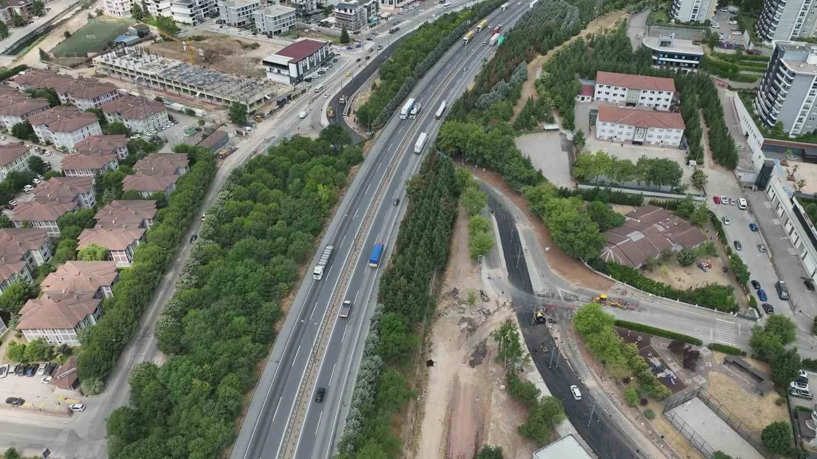 İzmit Alikahya’da ulaşımı daha da rahatlatmak adına alt geçit projesinin