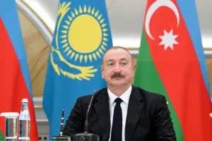 Azerbaycan Cumhurbaşkanı İlham Aliyev, Kazakistan Cumhurbaşkanı Kasım Cömert Tokayev ile