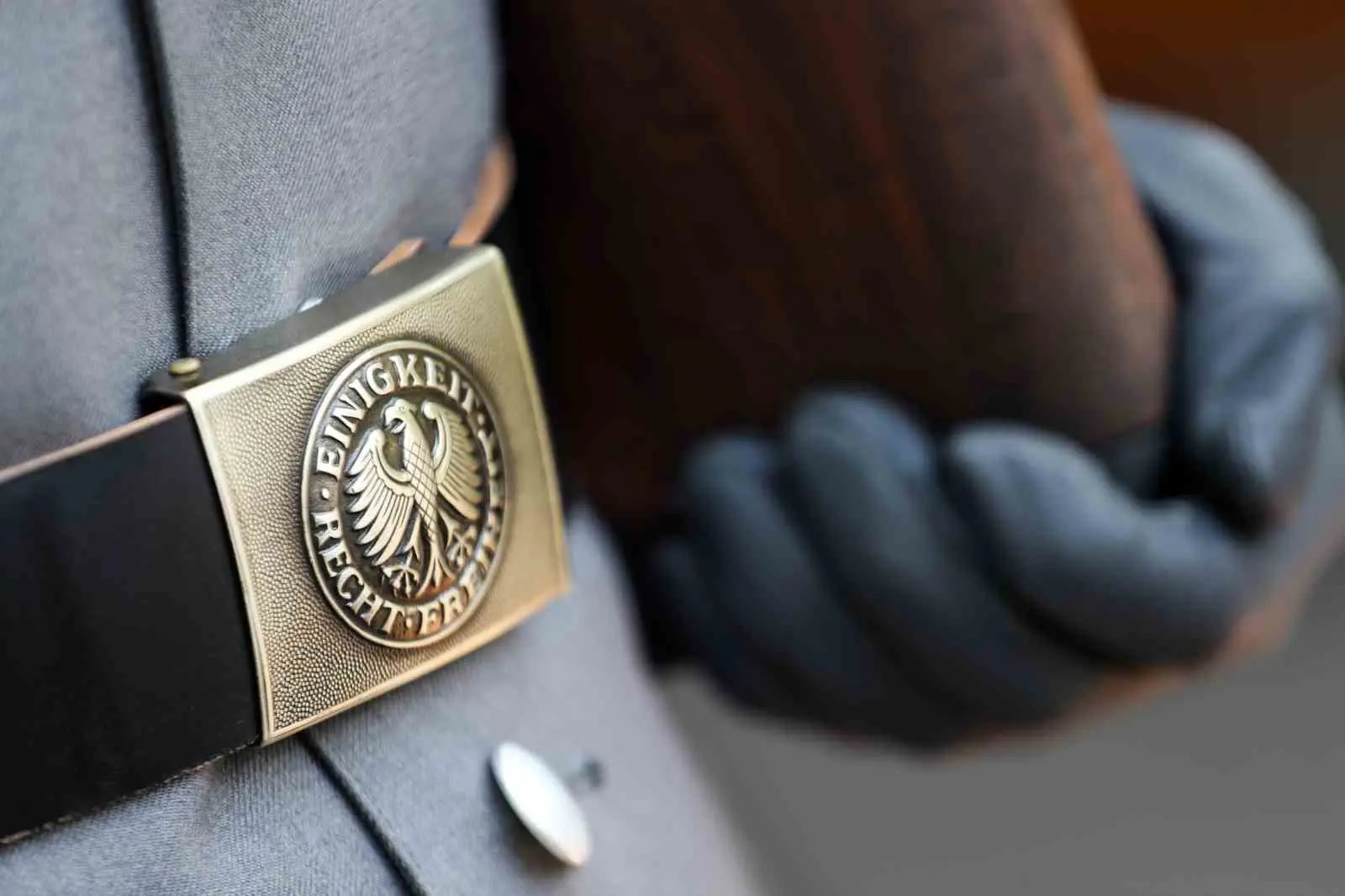 Almanya Savunma Bakanlığı, silahlı kuvvetlerin artması beklenen personel sayısı ve