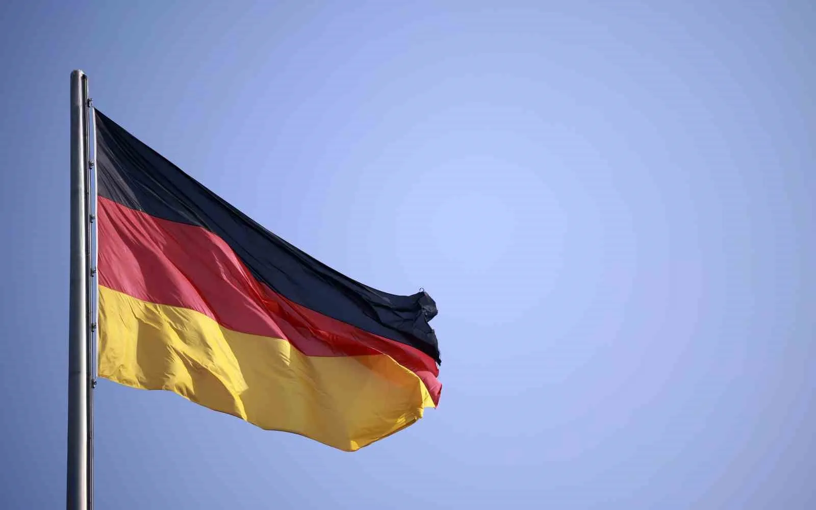 Almanya İçişleri Bakanlığı, ülkedeki bazı belediyelerin Gazze Şeridi’nden hasta, yaralı