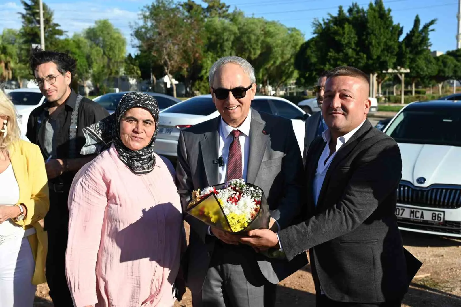 Kepez Belediye Başkanı Mesut Kocagöz, Altınova Orta Mahallesi’ne kazandırılacak kreş